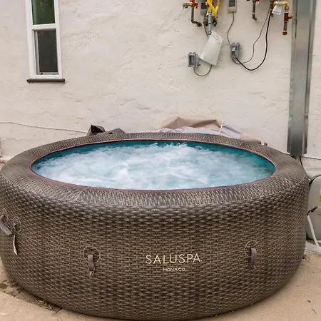 Modern 3Br Home With Jacuzzi, Top Line Amenities